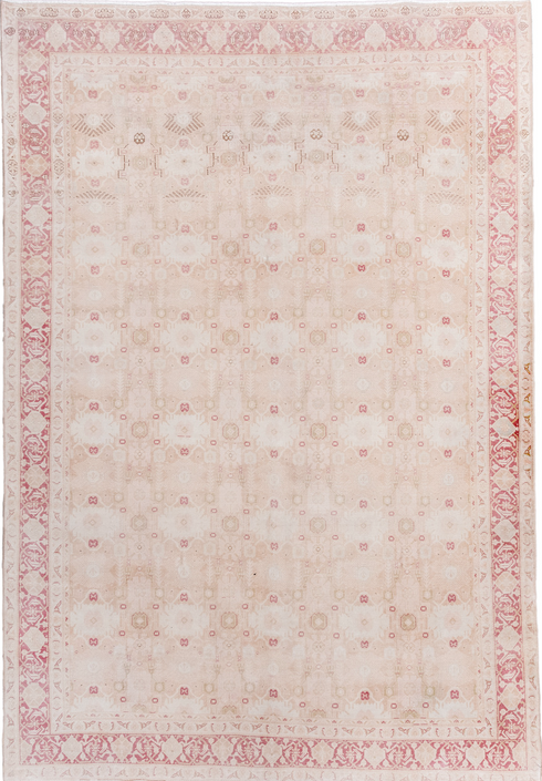 Antique Sivas Area Rug (6' x 9')